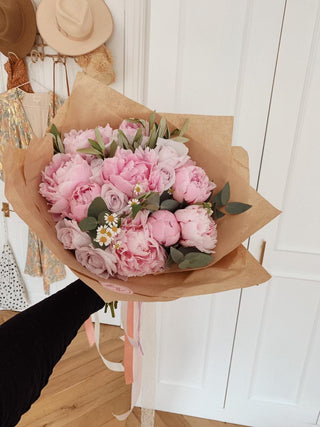 Peonies and Prosecco Bouquet Making Workshop at House Of NAF!