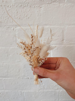 Dried Buttonhole / Pin On Corsage - MUD Urban Flowers