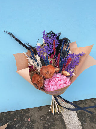 Morticia Dried Bouquet