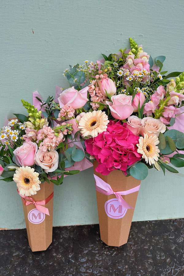 SameDay or Scheduled Flower Delivery in Glasgow Mud Urban Flowers