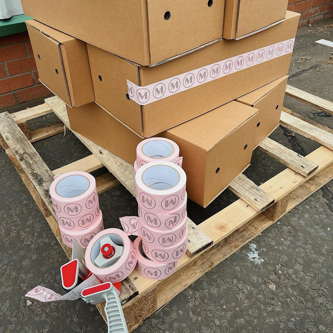 Flower Delivery UK Send Flowers UK Wide Mud Urban Flowers MUD