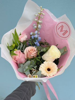 Harris 🌊 Signature Bouquet