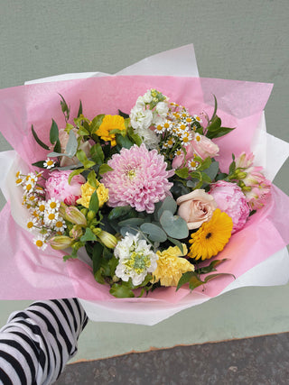 Pink Lemonade 🍋 Signature Bouquet