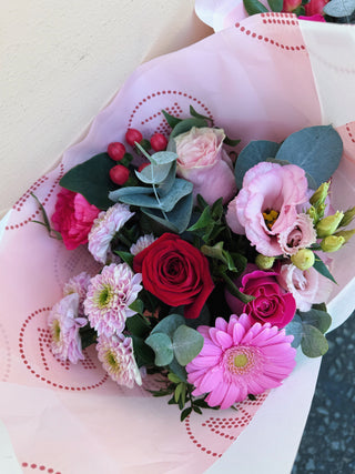 Claus 🎅 Signature Bouquet