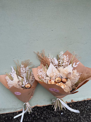 Almond Croissant Dried Bouquet 🥐