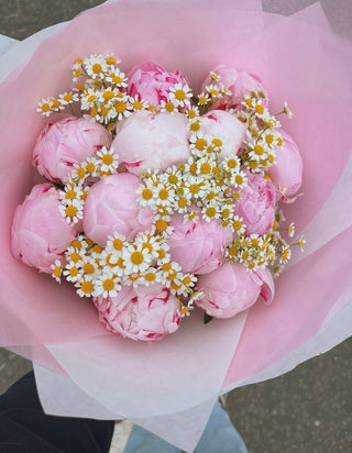 Pink Peony + Daisy Bunch U.K.