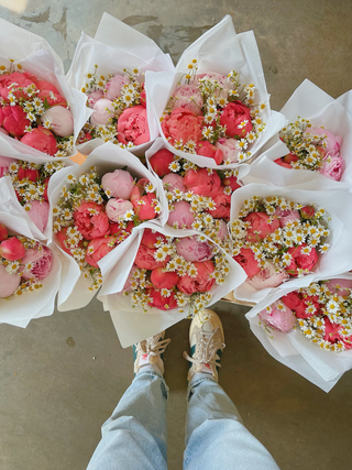 Pink Peony + Daisy Bunch U.K.