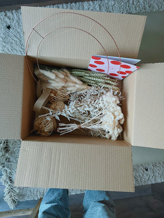 Dried DIY Wreath Kit